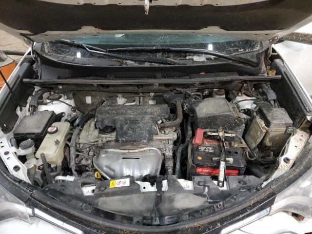 Photo 12 from auction – 2017 TOYOTA RAV4 XLE with VIN JTMRFREV5HD214906