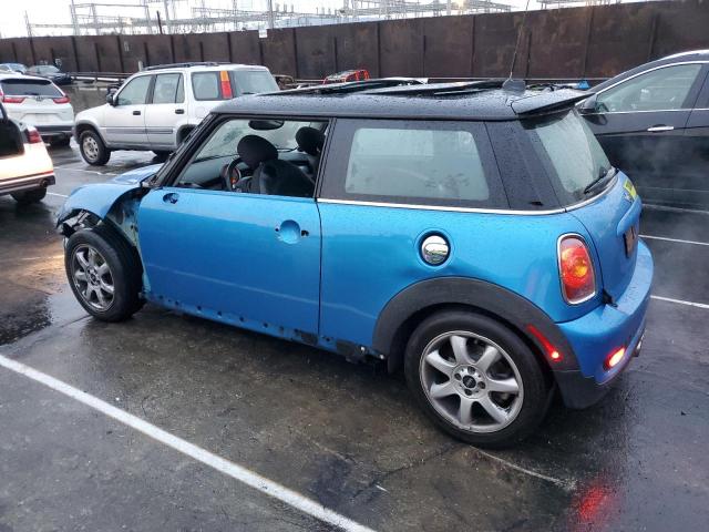 Photo 2 from auction – 2008 MINI COOPER S with VIN WMWMF73508TV34946