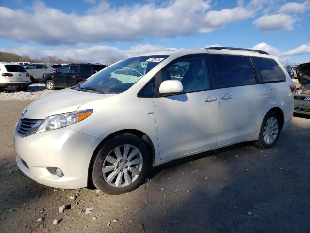 TOYOTA SIENNA XLE 2017 with VIN 5TDDZ3DC8HS152453 - Photo from auction