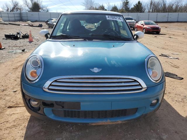 Photo 5 from auction – 2007 MINI COOPER with VIN WMWMF33577TT54516