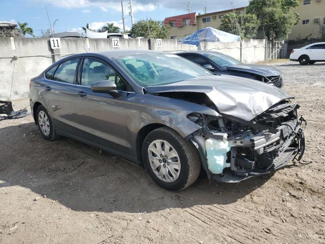 Photo 4 from auction – 2014 FORD FUSION S with VIN 1FA6P0G73E5385188
