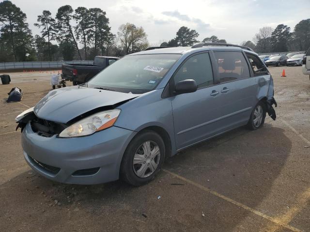 Photo 1 from auction – 2010 TOYOTA SIENNA CE with VIN 5TDKK4CC0AS306968