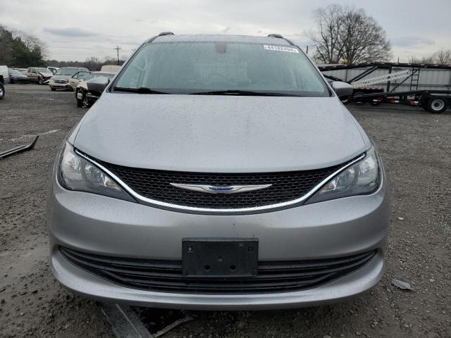 Photo 5 from auction – 2020 CHRYSLER VOYAGER LX with VIN 2C4RC1DG2LR164355