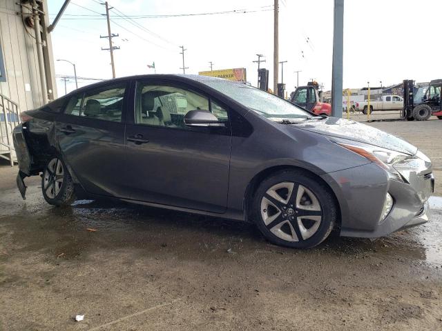 Photo 4 from auction – 2017 TOYOTA PRIUS with VIN JTDKARFUXH3029584