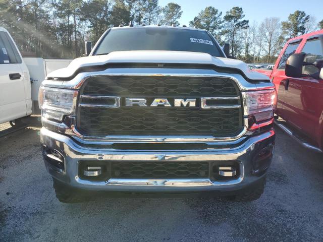 Фото 5 с аукциона – 2021 RAM 3500 LIMIT с VIN 3C63RRRL9MG671339