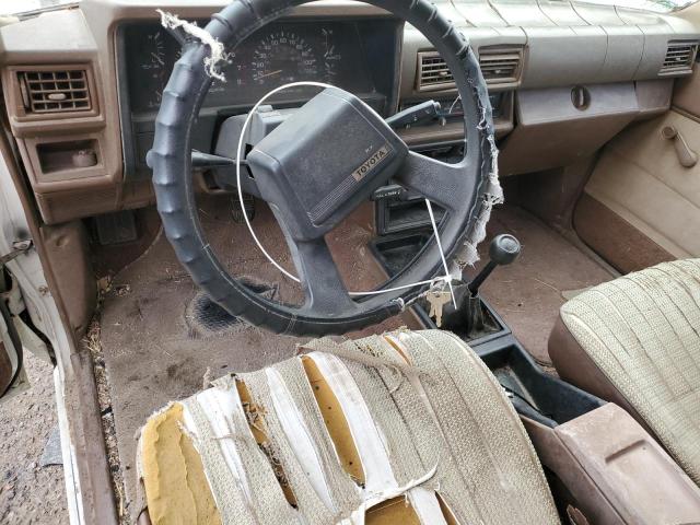Photo 8 from auction – 1985 TOYOTA PICKUP 1/2 with VIN JT4RN50S2F5001623