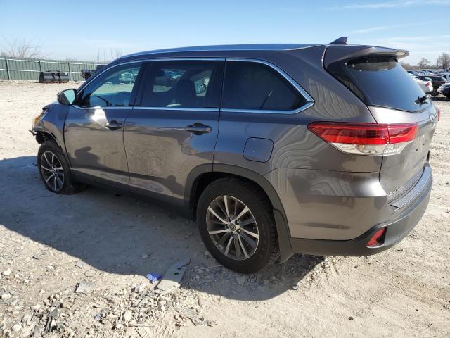 Photo 2 from auction – 2019 TOYOTA HIGHLANDER with VIN 5TDJZRFH3KS595907