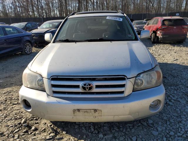Photo 5 from auction – 2005 TOYOTA HIGHLANDER with VIN JTEEP21A950134819