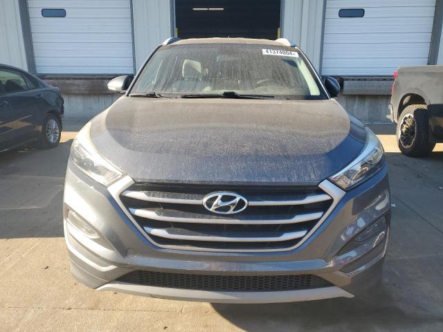 Photo 5 from auction – 2017 HYUNDAI TUCSON LIM with VIN KM8J3CA28HU398216