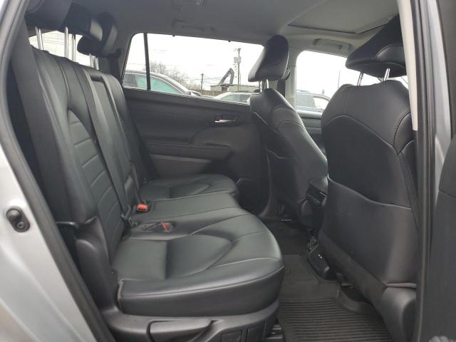 Photo 11 from auction – 2021 TOYOTA HIGHLANDER with VIN 5TDHZRBH3MS154012