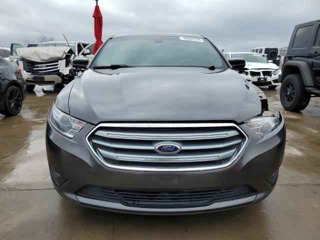 Photo 5 from auction – 2015 FORD TAURUS SEL with VIN 1FAHP2E86FG135272