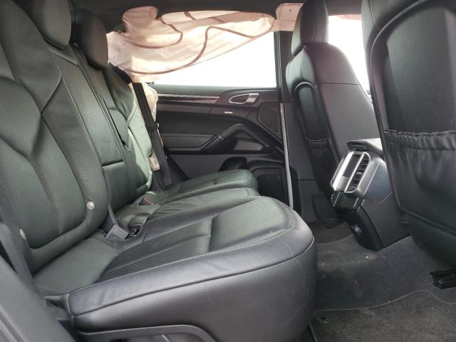 Photo 10 from auction – 2012 PORSCHE CAYENNE with VIN WP1AA2A2XCLA10985