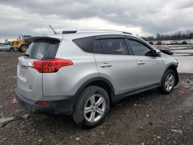 Photo 3 from auction – 2014 TOYOTA RAV4 XLE with VIN JTMRFREV3ED085527