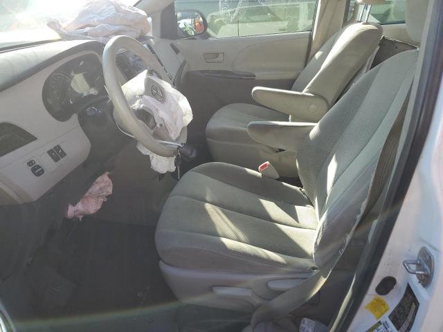 Photo 7 from auction – 2011 TOYOTA SIENNA with VIN 5TDZK3DC8BS154852