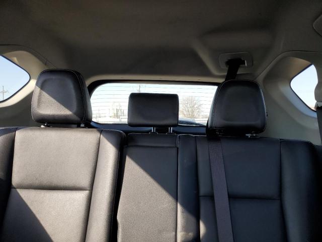 Photo 10 from auction – 2016 TOYOTA RAV4 LIMIT with VIN JTMDFREV8GJ059052