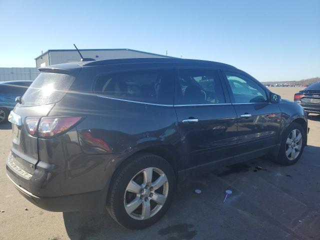Photo 3 from auction – 2017 CHEVROLET TRAVERSE L with VIN 1GNKVGKD9HJ189716