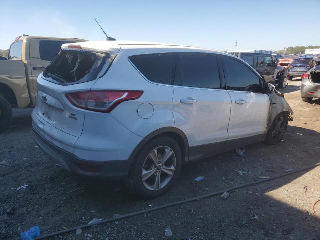 Photo 3 from auction – 2015 FORD ESCAPE SE with VIN 1FMCU9GX2FUB09212