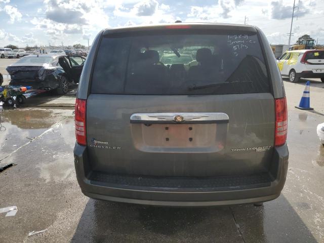 Photo 6 from auction – 2010 CHRYSLER TOWN & COU with VIN 2A4RR2D11AR374808