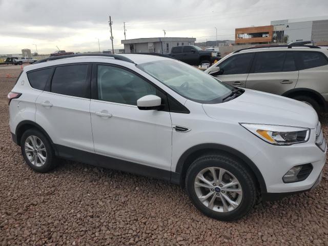 Photo 4 from auction – 2018 FORD ESCAPE SE with VIN 1FMCU9GDXJUD39109