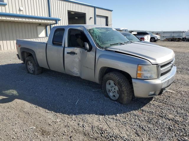 Photo 4 from auction – 2007 CHEVROLET SILVER1500 with VIN 2GCEK19J971674681