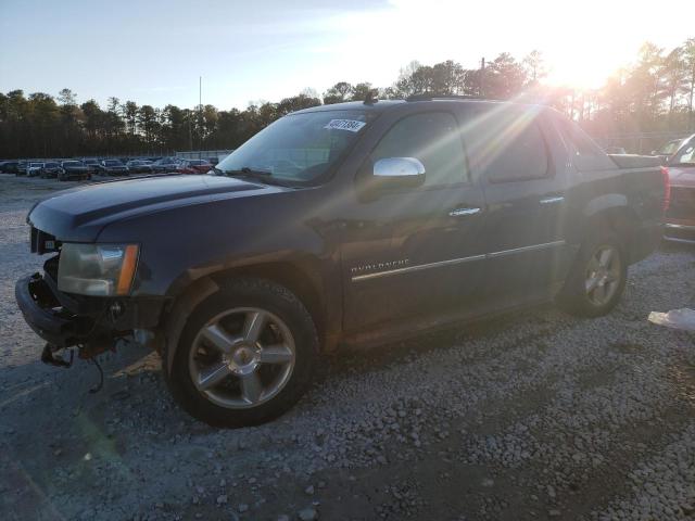 CHEVROLET AVALANCHE 2010 with VIN 3GNVKGE01AG150236 - Photo from auction