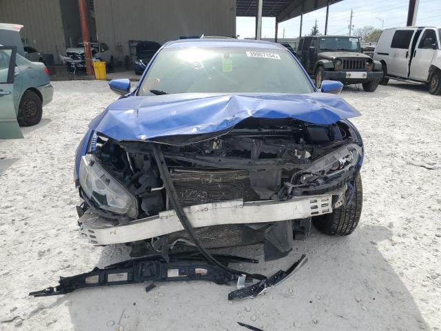 Photo 5 from auction – 2017 HONDA CIVIC LX with VIN 19XFC2F55HE022594