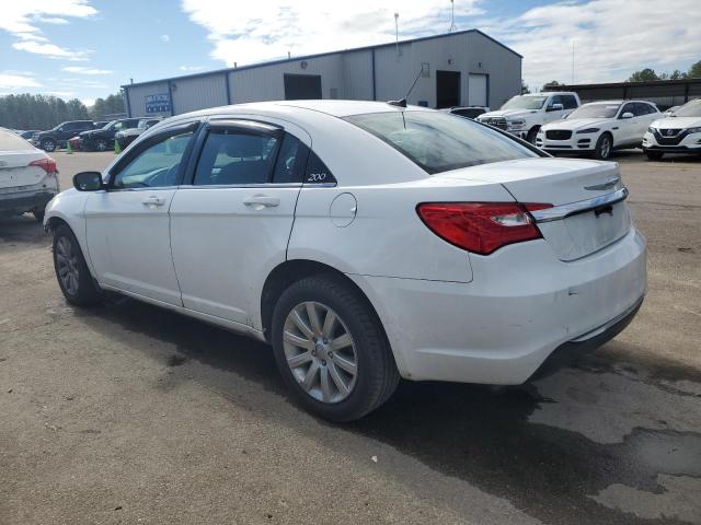 Photo 2 from auction – 2013 CHRYSLER 200 TOURIN with VIN 1C3CCBBB2DN600613