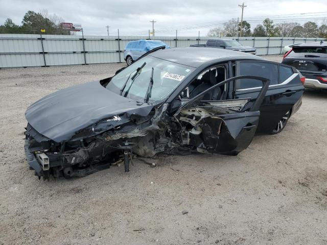 NISSAN ALTIMA SR 2019 with VIN 1N4BL4CVXKC125478 - Photo from auction