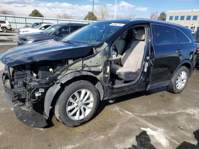 KIA SORENTO LX 2016 with VIN 5XYPGDA30GG044174 - Photo from auction