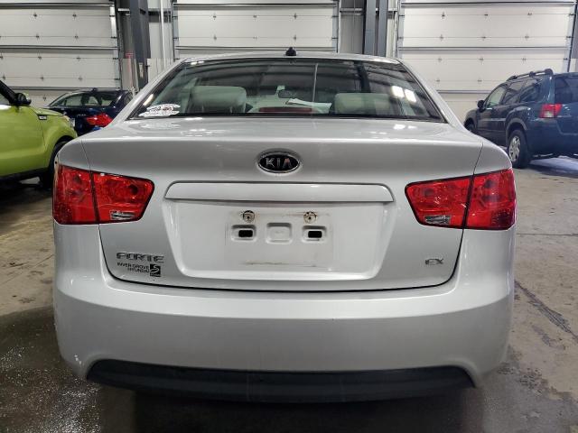 Photo 6 from auction – 2010 KIA FORTE EX with VIN KNAFU4A24A5303905