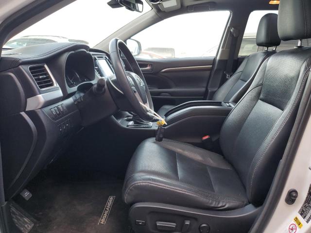 Photo 7 from auction – 2016 TOYOTA HIGHLANDER with VIN 5TDDCRFH4GS015649