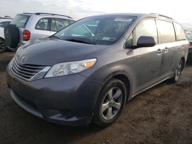 TOYOTA SIENNA LE 2015 with VIN 5TDKK3DC4FS579492 - Photo from auction