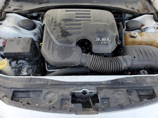 Photo 11 from auction – 2015 CHRYSLER 300 LIMITE with VIN 2C3CCAAG6FH807248
