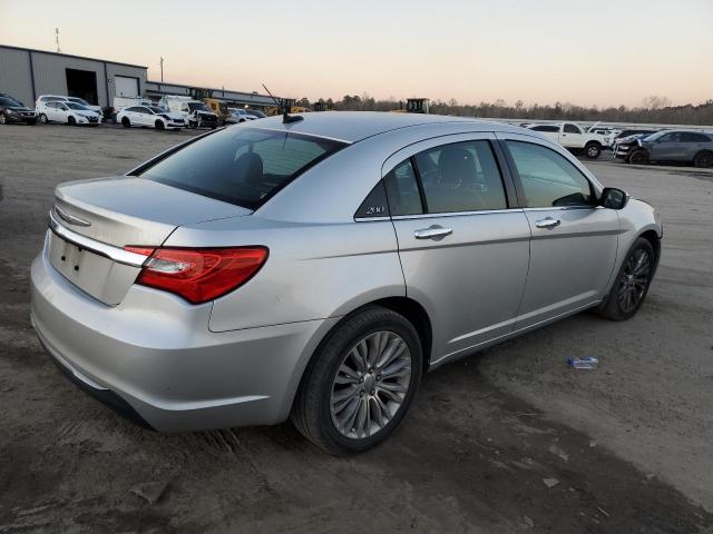Photo 3 from auction – 2012 CHRYSLER 200 LIMITE with VIN 1C3CCBCBXCN121806