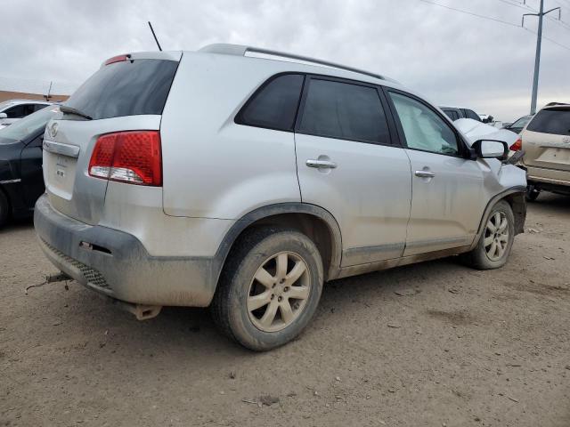 Photo 3 from auction – 2013 KIA SORENTO LX with VIN 5XYKTDA20DG349263