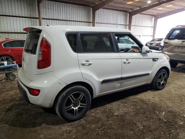 Photo 3 from auction – 2013 KIA SOUL with VIN KNDJT2A50D7532332