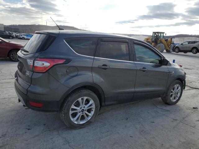 Foto 3 de la subasta – 2017 FORD ESCAPE SE con VIN 1FMCU0GD0HUB29172