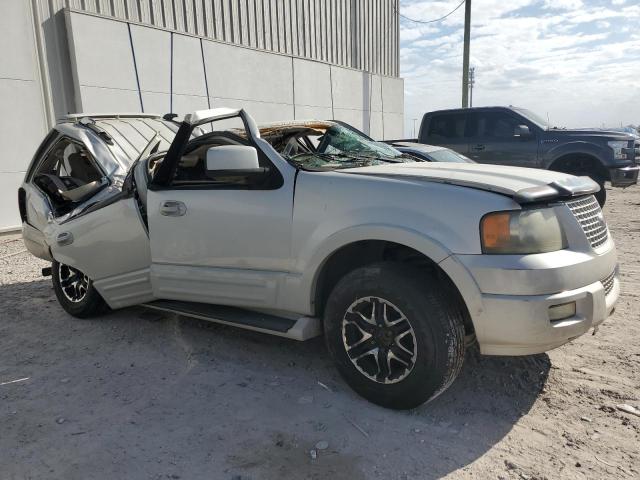 Photo 4 from auction – 2005 FORD EXPEDITION with VIN 1FMPU195X5LA03402