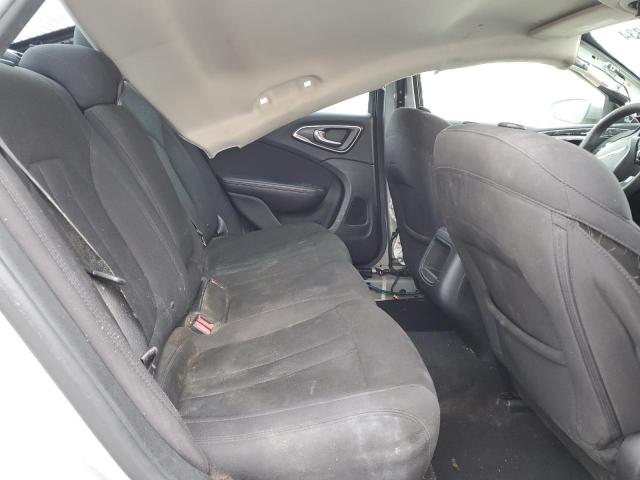 Photo 10 from auction – 2015 CHRYSLER 200 LIMITE with VIN 1C3CCCAB1FN702902
