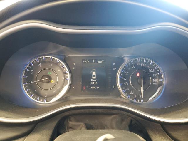 Photo 9 from auction – 2015 CHRYSLER 200 LIMITE with VIN 1C3CCCABXFN622305