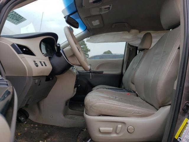 Photo 7 from auction – 2012 TOYOTA SIENNA LE with VIN 5TDKK3DC0CS266144