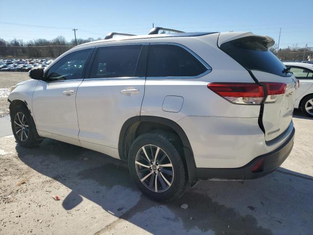 Photo 2 from auction – 2018 TOYOTA HIGHLANDER with VIN 5TDJZRFHXJS490523