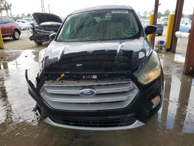 Photo 5 from auction – 2017 FORD ESCAPE SE with VIN 1FMCU0G98HUC88792