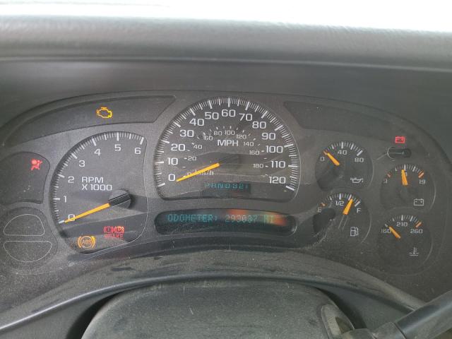 Photo 9 from auction – 2005 CHEVROLET SILVERADO with VIN 1GBHK39G05E294092