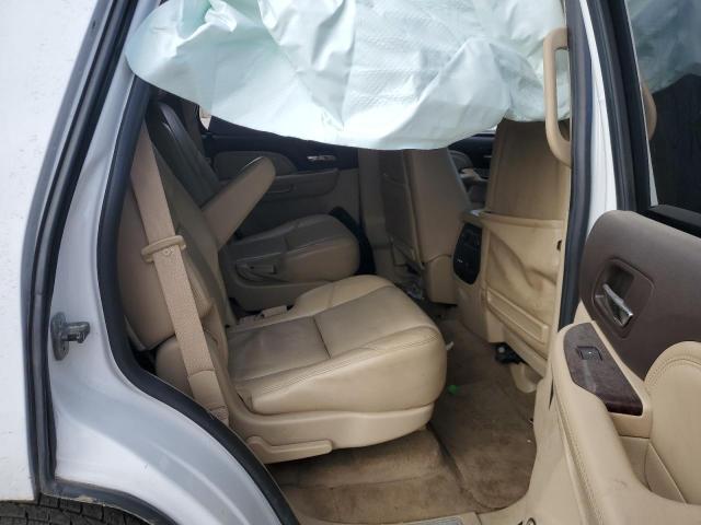 Photo 10 from auction – 2010 GMC YUKON DENA with VIN 1GKUKEEF5AR111893