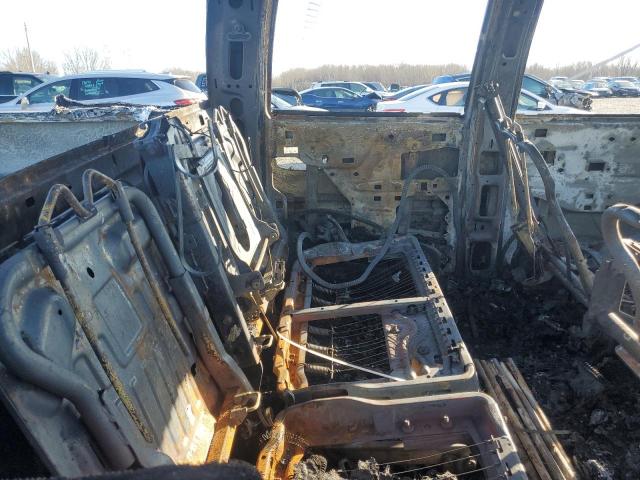Photo 10 from auction – 2001 CHEVROLET SILVERADO with VIN 1GCHK23111F126637