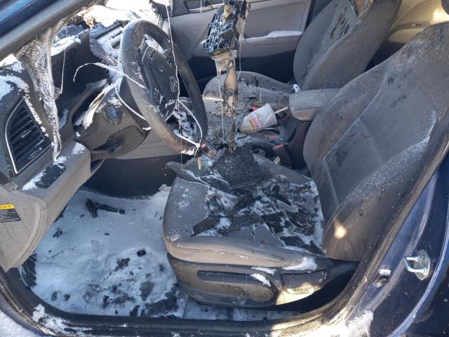 Photo 7 from auction – 2017 HYUNDAI ELANTRA SE with VIN 5NPD74LF2HH181573