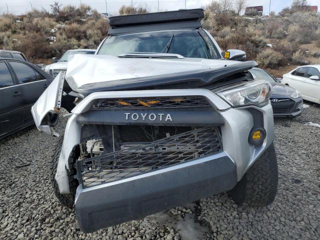Photo 5 from auction – 2016 TOYOTA 4RUNNER SR with VIN JTEBU5JR5G5298142