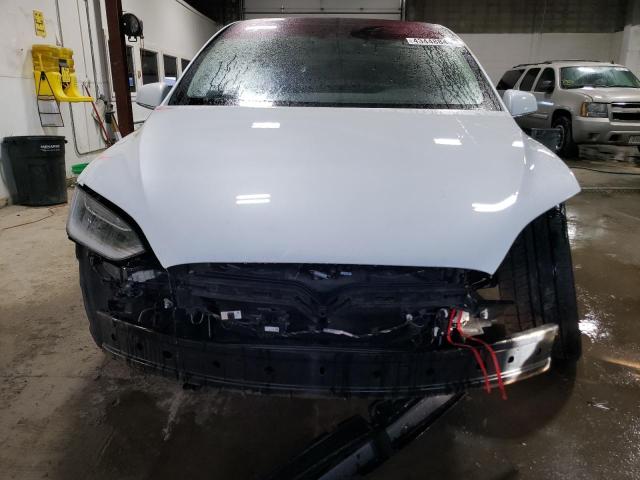 Photo 5 from auction – 2016 TESLA MODEL X with VIN 5YJXCAE26GF030329