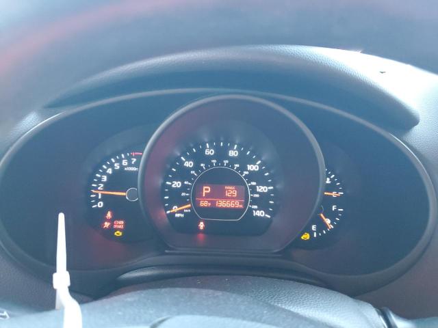Photo 9 from auction – 2015 KIA SOUL with VIN KNDJN2A26F7795332